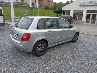 Fiat Stilo 5dveř- 1,6 Opel motor - 3