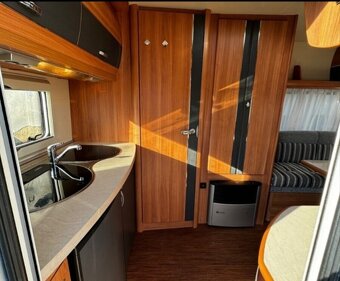 Karavan Hobby De Luxe 350 - 3