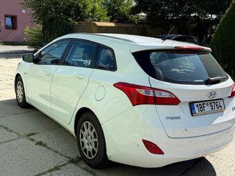 Hyundai i30 Diesel 81kw - 3