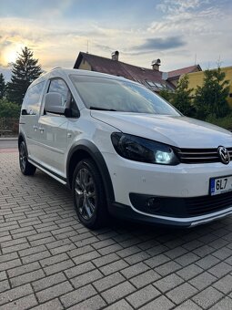 VW Caddy Cross - 3