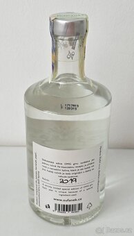 OMFG gin 2019 Žufánek, 2018 Absint Žufánek - 3