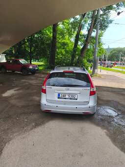 Hyundai i30 combi, 1.6 CRDi 85kw, 147 628 km - 3