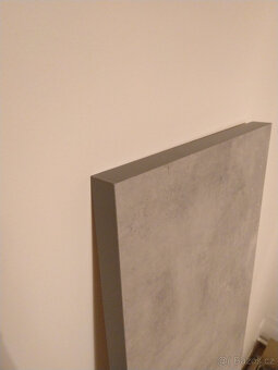 Pracovní deska EKBACKEN světle šedá imitace betonu - 3