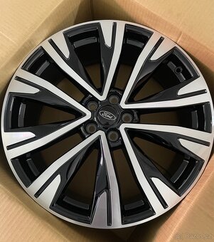nové original alu kola Ford Kuga III mk3 r20 5x108 - 3