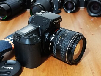 CANON EOS 1000 F (Canon Zoom lens EF 28-105mm) - 1990 - 3