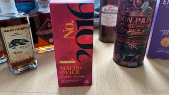 Sbírka rumů ,whisky a malinovce - 3
