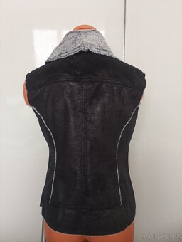 Krásná dámská vesta - nenošené, zn. Orsay - 3