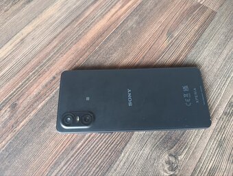 Mobilní telefon Sony Xperia 10 VI - 3