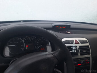 Prodám Peugeot 307 ,  1.4i benzín , 2007 - 3