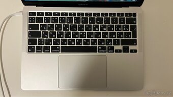 Macbook Air 13” 2020 M1 TOP STAV - 3