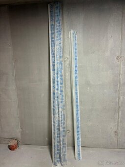 Zbytky ze stavby. - 3