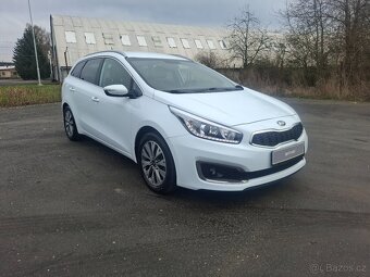 Kia Ceed 1.6CRDi 100kW,digi klima,tažné zařízení - 3