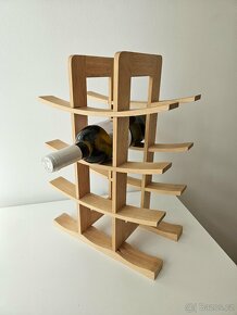 Dřevěný stojan na láhve - 3