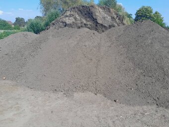 PRODÁM kompost, organické hnojivo - 3