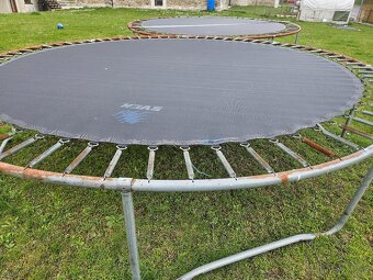 Trampolína - 3