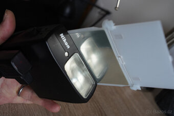 Blesk pro fotoaparáty Nikon Speedlight SB-27 - 3