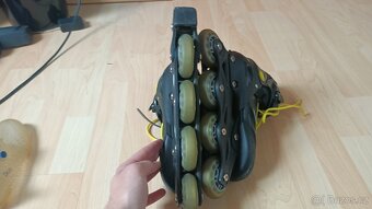 Inline brusle velikost 33 - 36 - 3