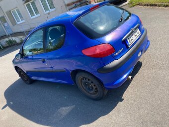 Peugeot 206 - 3