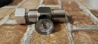 Regulátor tlaku v láhvi CO2 s adaptérem - 3