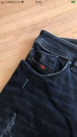 Jeansy Calvin Klein, GAS a DIESEL - 3