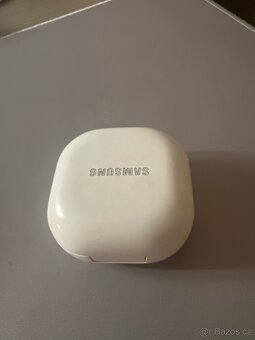 Samsung bezdrátová sluchátka - 3