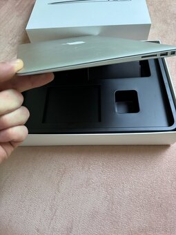 Apple MacBook Air - 3