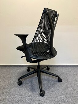 kancelářská židle Herman Miller - 3