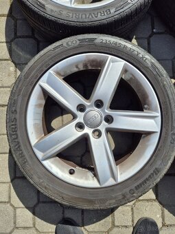 Alu kola originál Audi R17 5x112 235/45 - 3