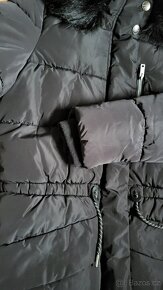 dívčí zimní bunda C&A - 3