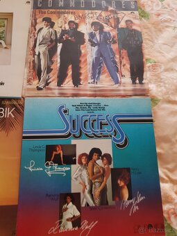 LP VINYLOVÉ DESKY - 3