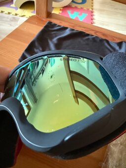 dětské lyžařské brýle ATOMIC, 2 x sklo  jako nové - 3