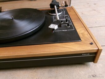 Hi Fi gramofon TESLA - NC 420 - 3