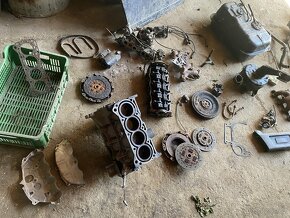 Suzuki Samurai náhradní díly - 3