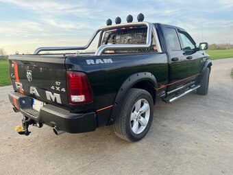 Dodge Ram 1500 Sport Crew Cab V8 5.7 Hemi - 3