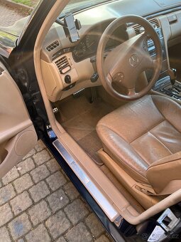Mercedes Benz w210 E240,V 6 - 3