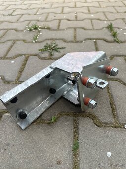 Nový držák rezervy na vozík agados 5x112 - 3