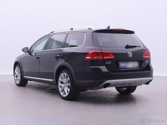 Volkswagen Passat 2,0 TDI 125kW Alltrack DSG 4M (2012) - 3