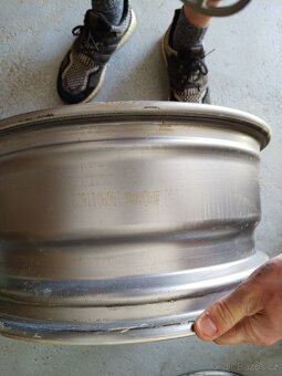 BMW kole 17" - 3