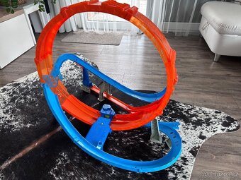 Hot wheels dráha - 3