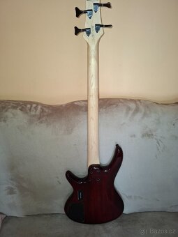 Baskytara Ibanez - 3