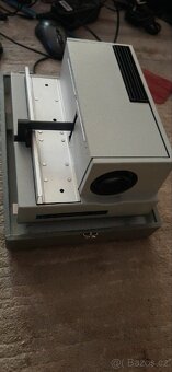 Diaprojektor Pentacon Aspectomat J24B - 3