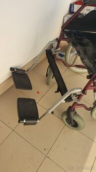 Invalidní vozík MEYRA - 3