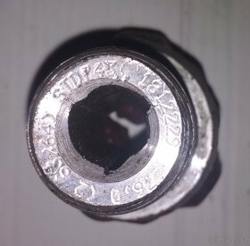 vrtací korunka - 3.válečkové roubíkové vrtací dláto pr.76 mm - 3