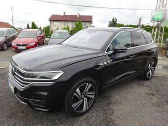 VW TOUAREG R-Line 3,0 TDI V6 DSG 4x4-DPH-86.830km+Serviska - 3