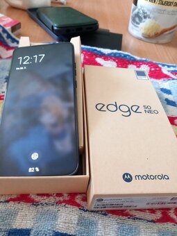 Motorola edge 50 nebo 5g - 3