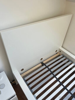 Postel Ikea Malm 90x200 s roštem a matrací - 3