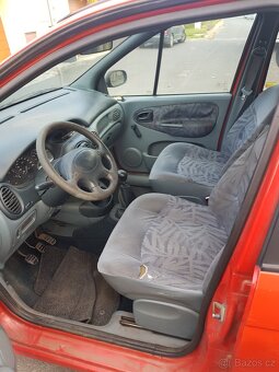 Renault Megan Scenic - 3