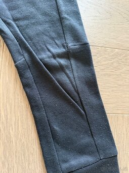 Detske teplaky HC Sparta Praha vel. 122 - 3