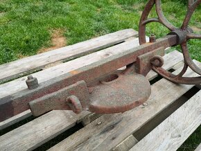 Stabilní motor H. Klíma - náprava - 3