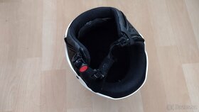 Lyžařská helma UVEX vel. S/M - 3